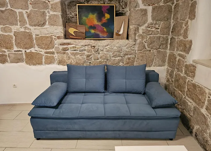 Karmen's Two * Split