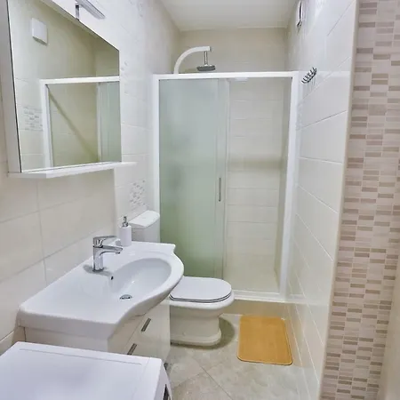 Apartment Karmen's Two *