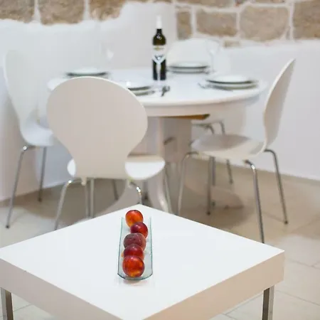 Karmen's Two Apartment *