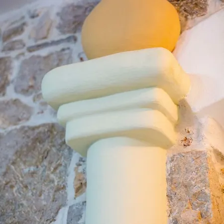 Karmen's Two Апартаменты *